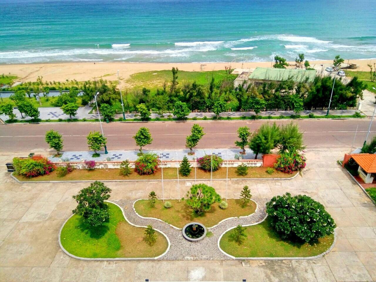 Long Beach Hotel Tuy Hòa Exterior foto